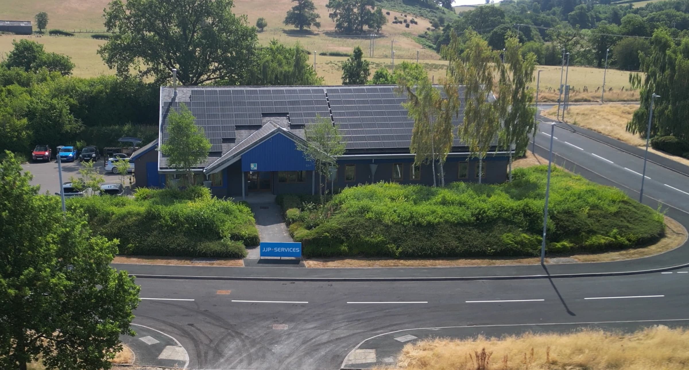 JJP Services premises with rooftop solar panels